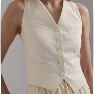 Lauren Ralph Lauren Cotton Canvas Tailored Suit Vest in Winter Cream